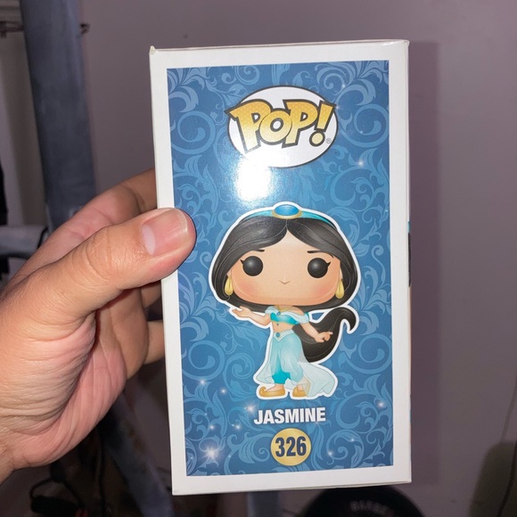 Jasmine pop figure - Picture 3 of 6